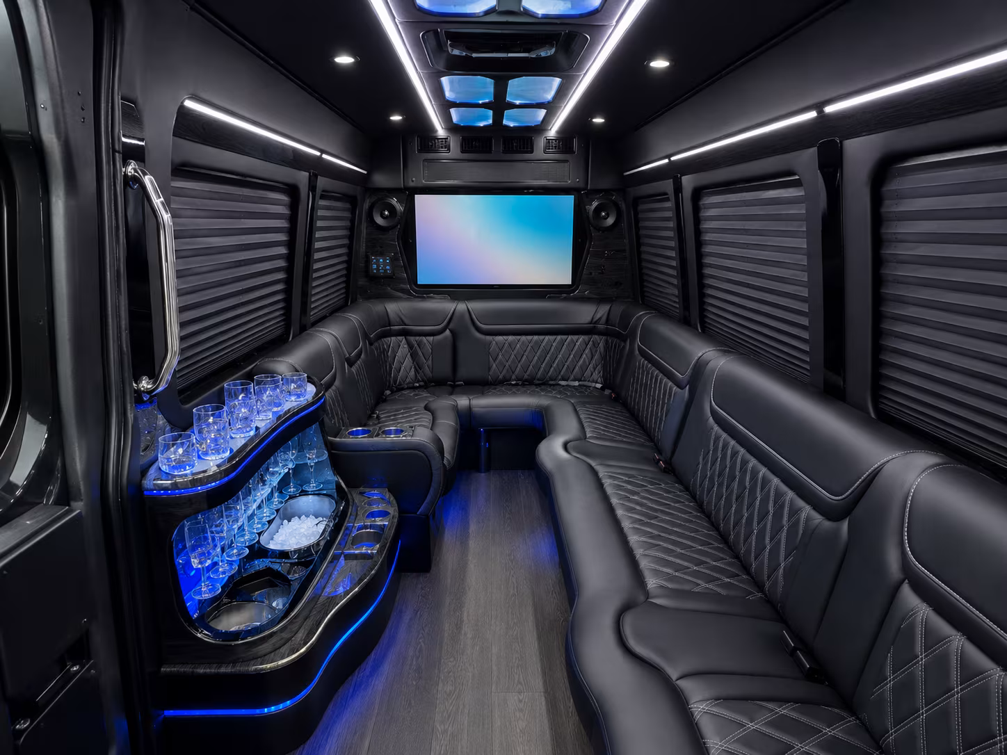 we make it easy to compare buses for every grade level and group size